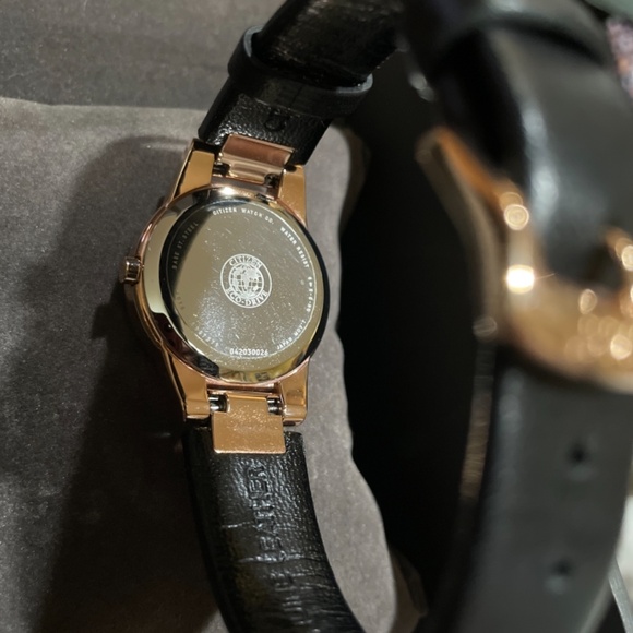 NWOT Citizen rose gold & black leather woman’s watch - Picture 5 of 9